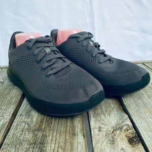 Kizik Men’s Slip-On Sneakers Gray Knit Mesh Hands-Free Size 10.5 Wide Comfort Sh